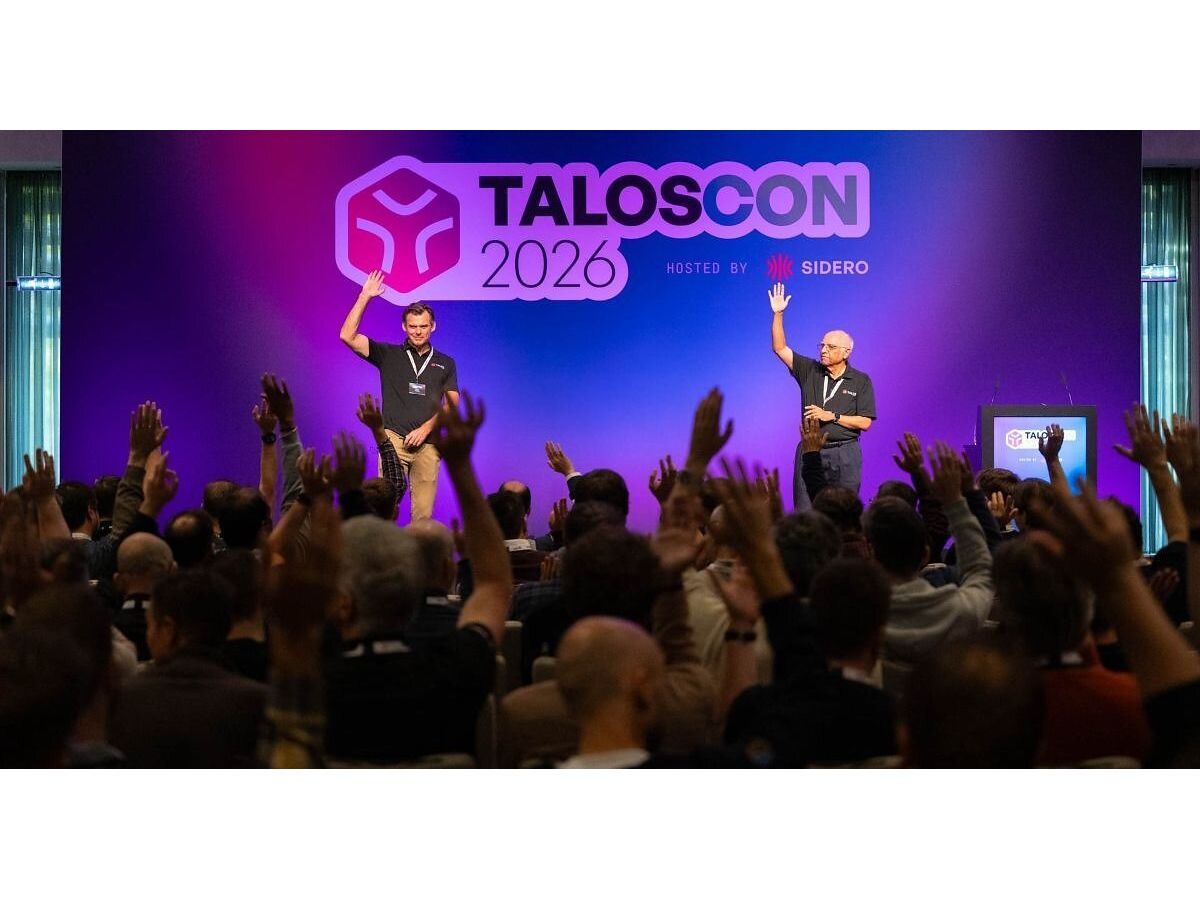 Steve Francis and Anant Yardi on stage at TalosCon 2026