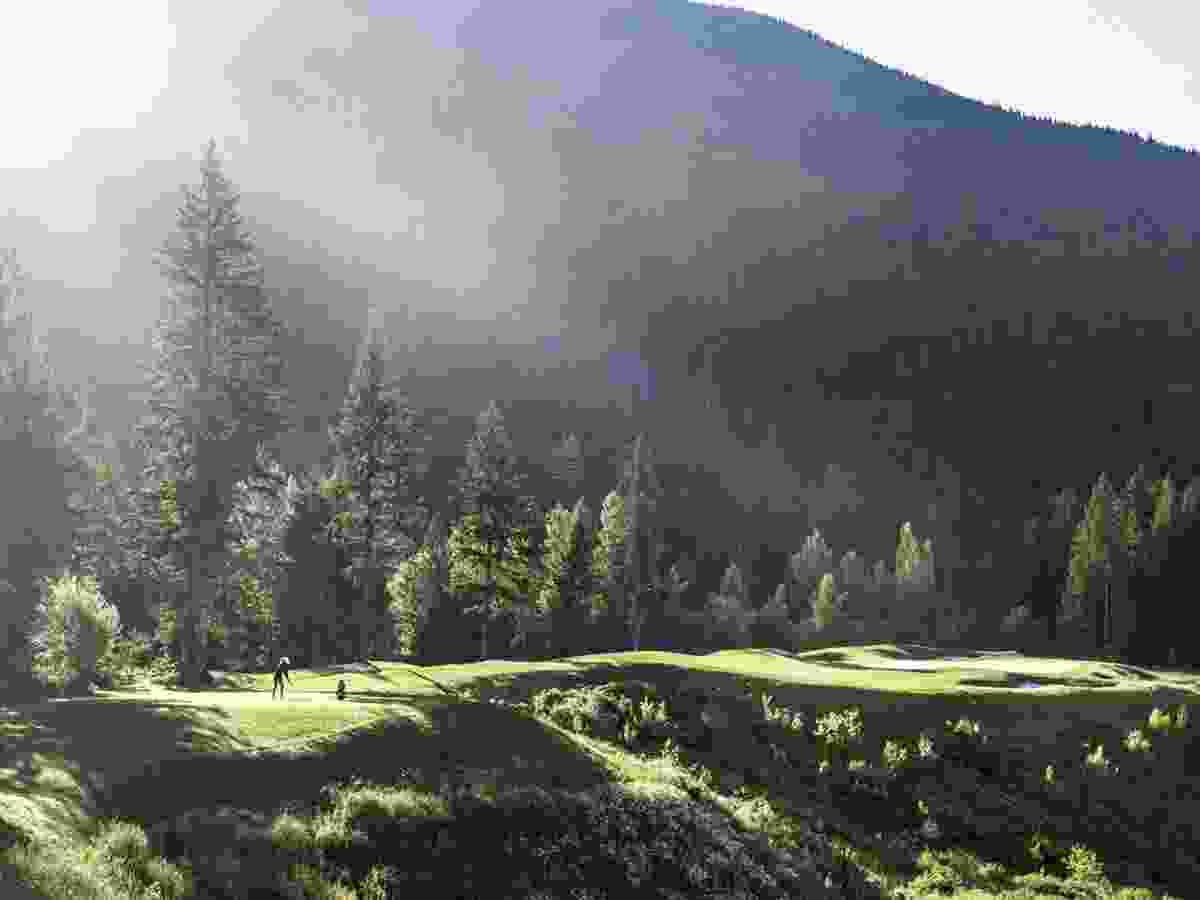 Among the signature shots at Cabot Revelstoke is the tee-ball on the eighth hole, a long and strong Par-3 with plenty of trouble up the right side.