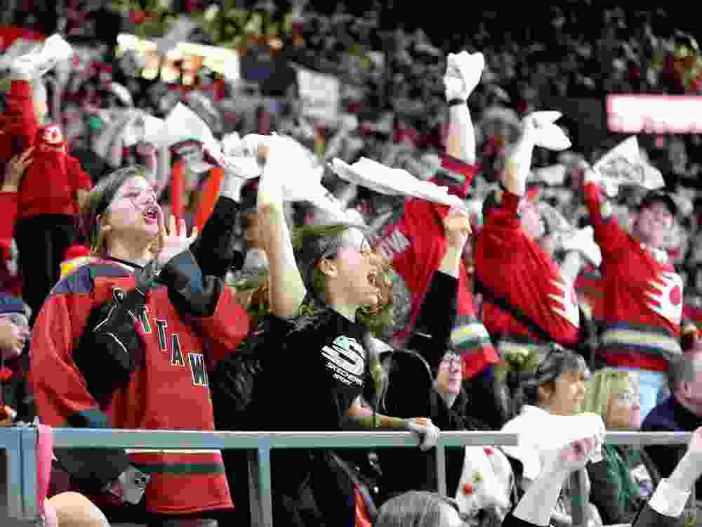 Charge fans