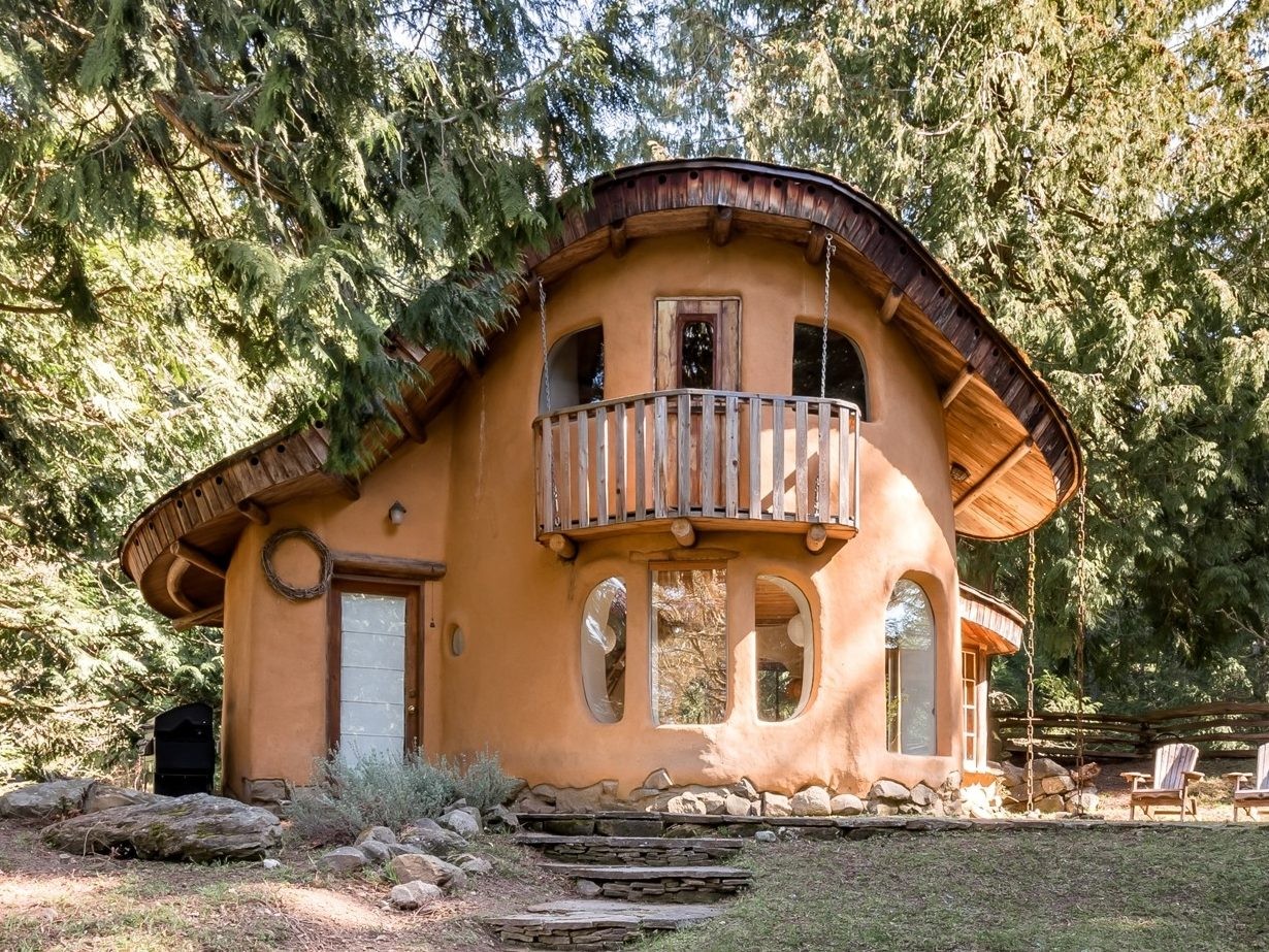 Cob Cottage on Mayne Island in B.C.