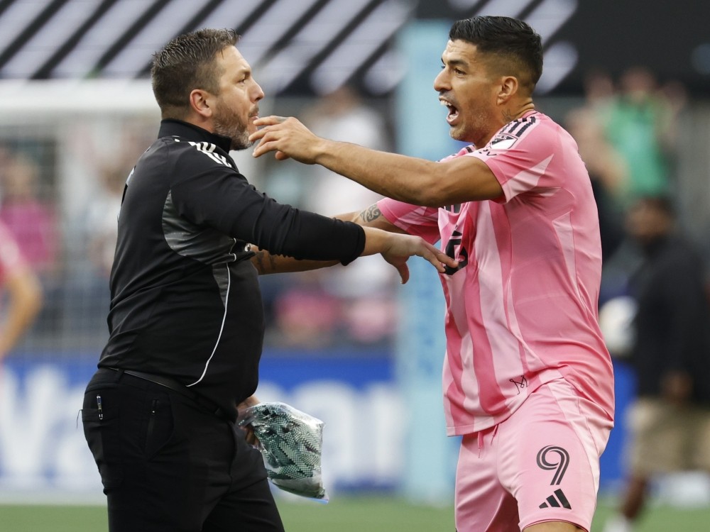 Luis Suárez of Inter Miami CF argues after the Leagues Cup Final match between Seattle Sounders and Inter Miami CF at Lumen Field.