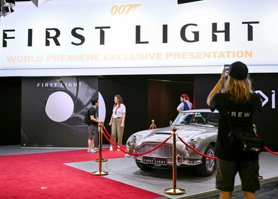 Just like the movies, familiar Bond objects like Aston Martin cars will appear in the game.