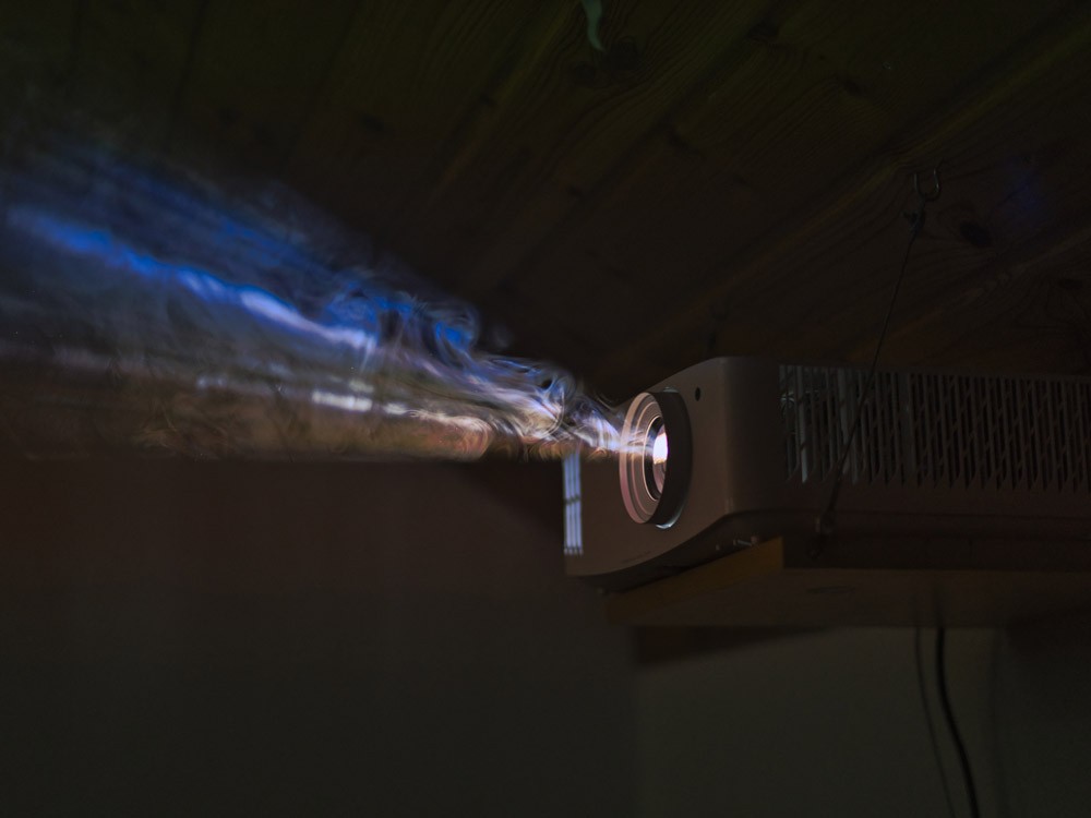 projector beam