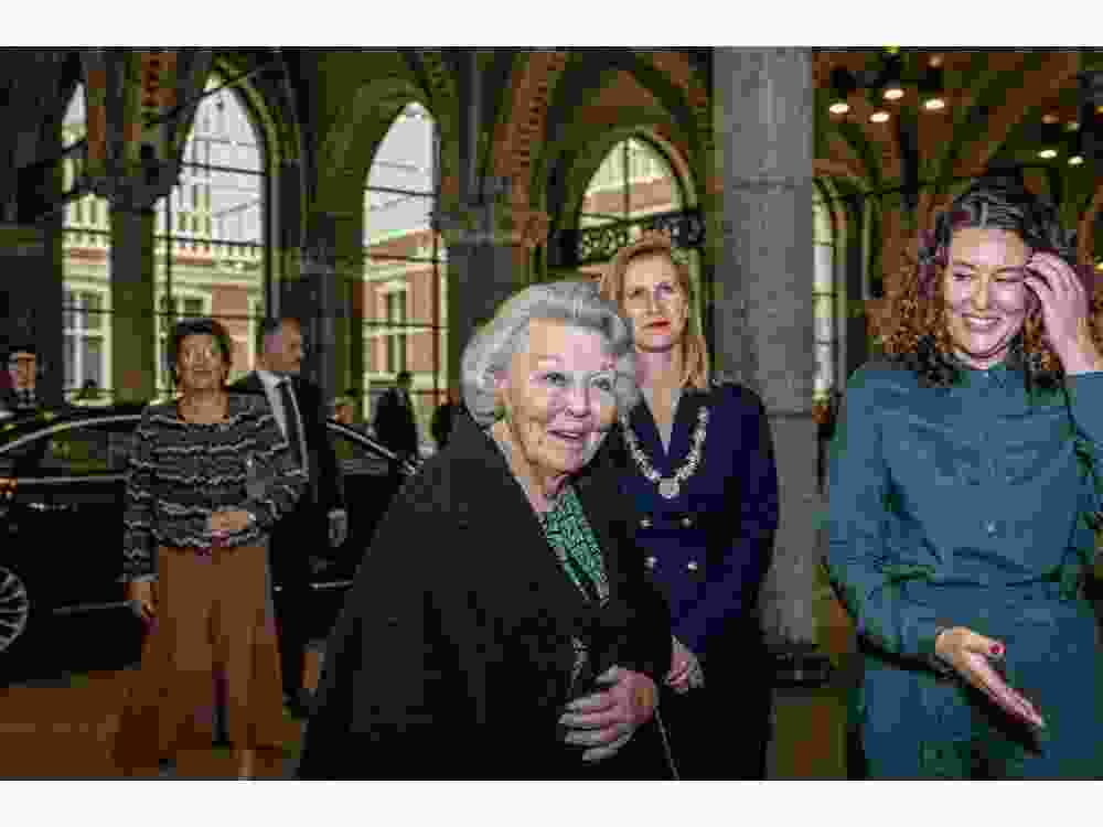 Princess Beatrix of the Netherlands (C) arrives at the Rijksmuseum.