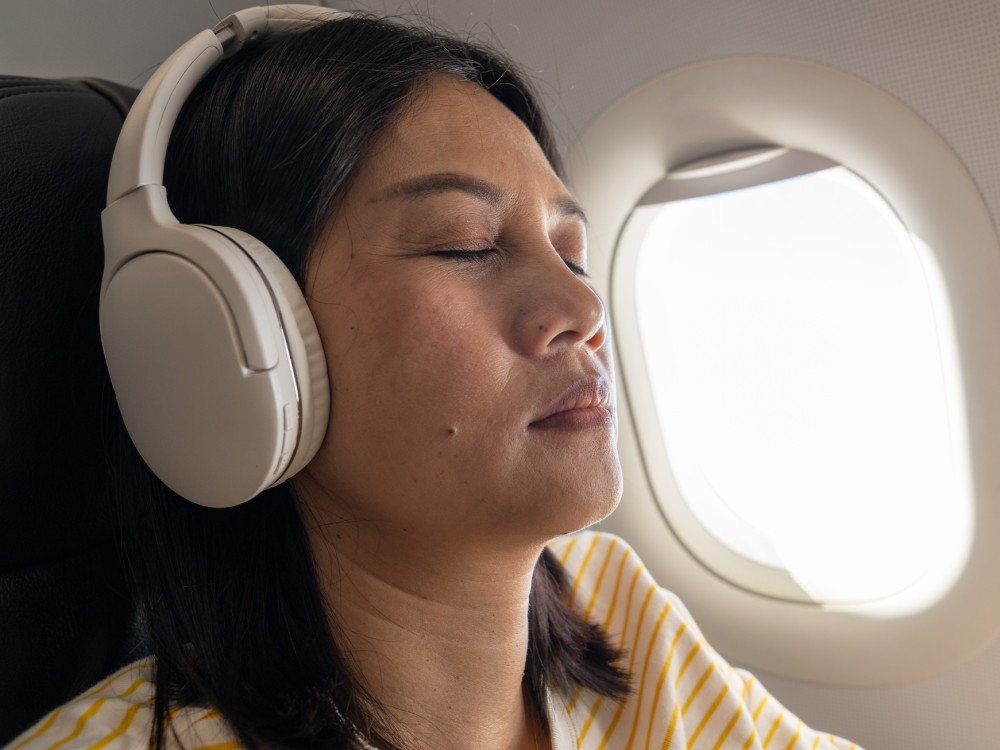United Airlines has updated its policy for inflight noise, requiring passengers to use headphone to listen to their personal devices.