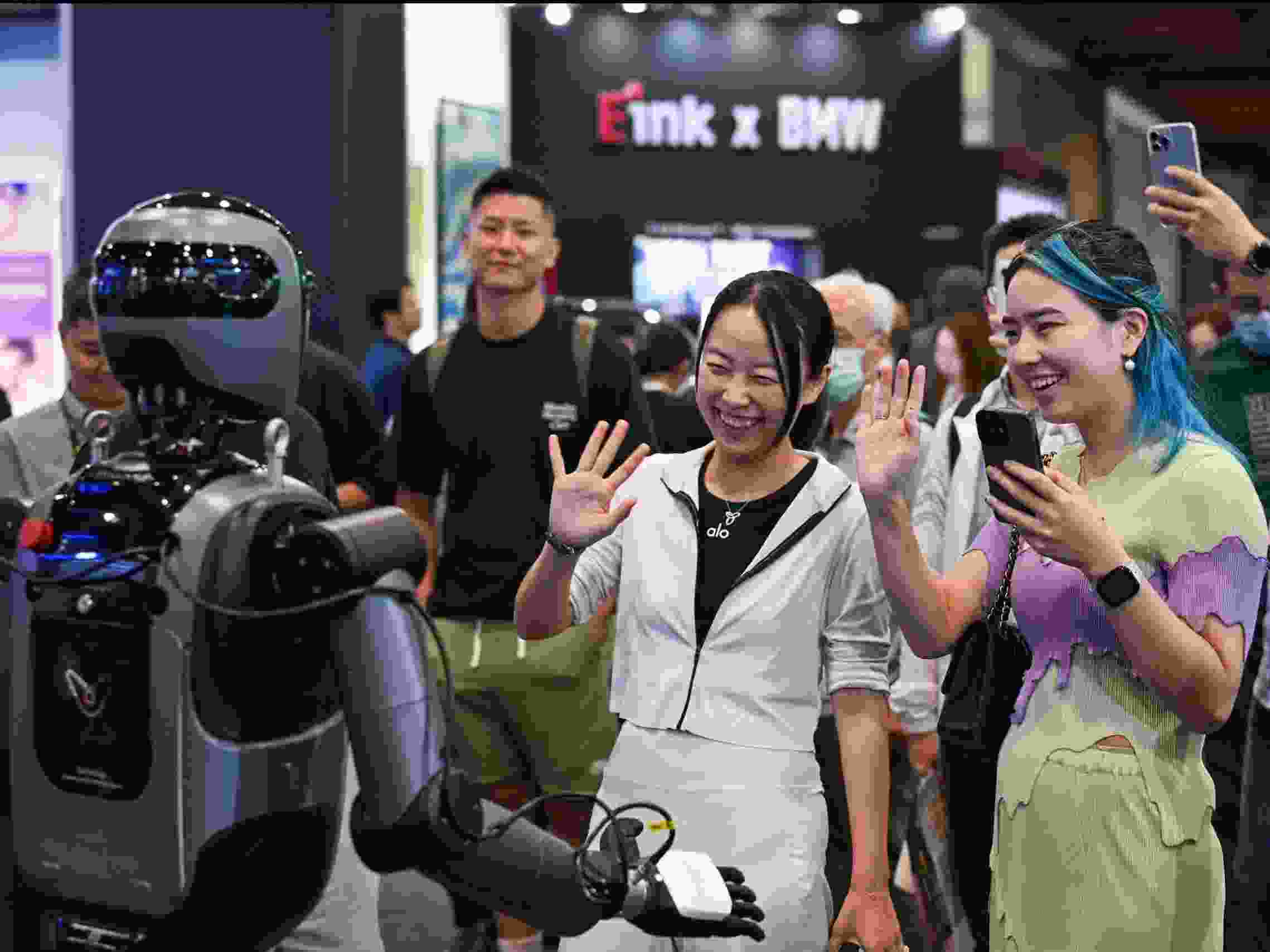 Computex 2026 - Official Photo 2