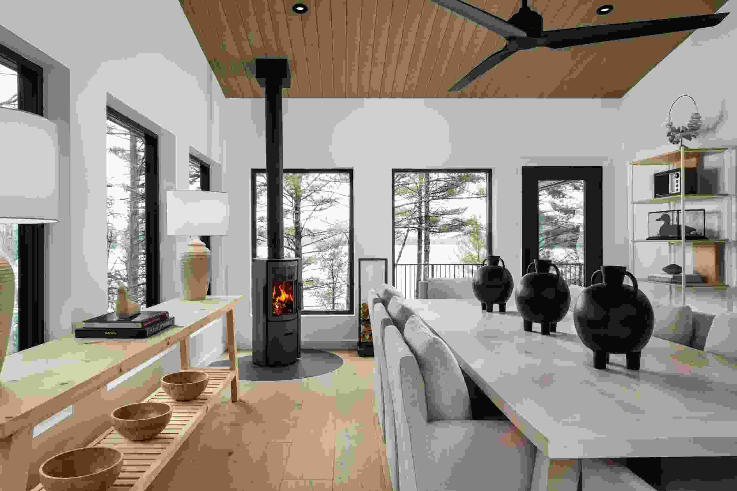 Modern fireplace