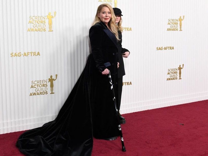 Christina Applegate and daughter Sadie arrive for the 29th Screen Actors Guild Awards at the Fairmont Century Plaza in Century City, California, on February 26, 2023.