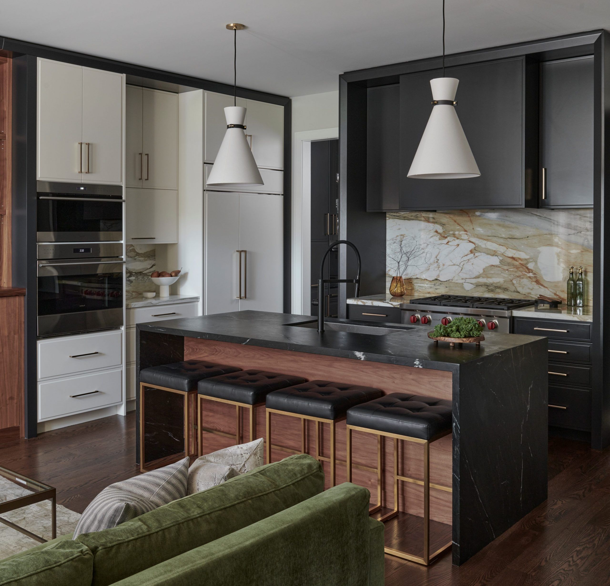 Interior designer Jessica Cinnamon likes spaces that feel layered, collected and personal. STEPHANI BUCHMAN