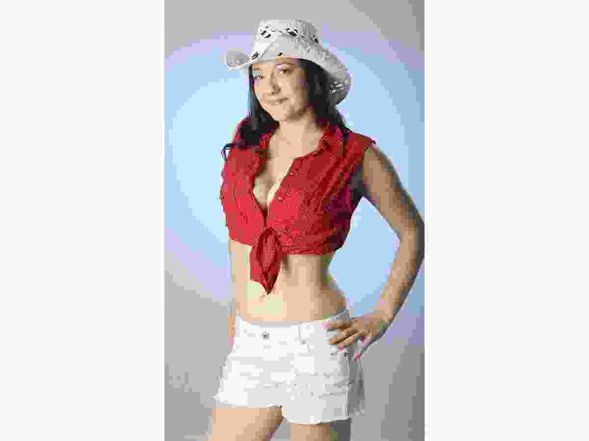 SUNshine Girl Janis