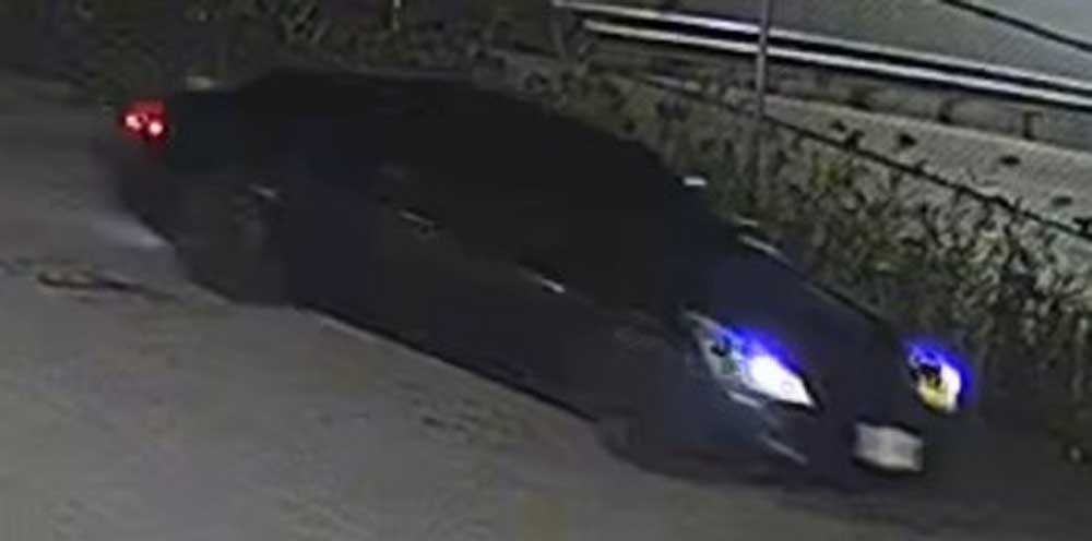 The suspect vehicle sought in connection with the Second Harvest theft.